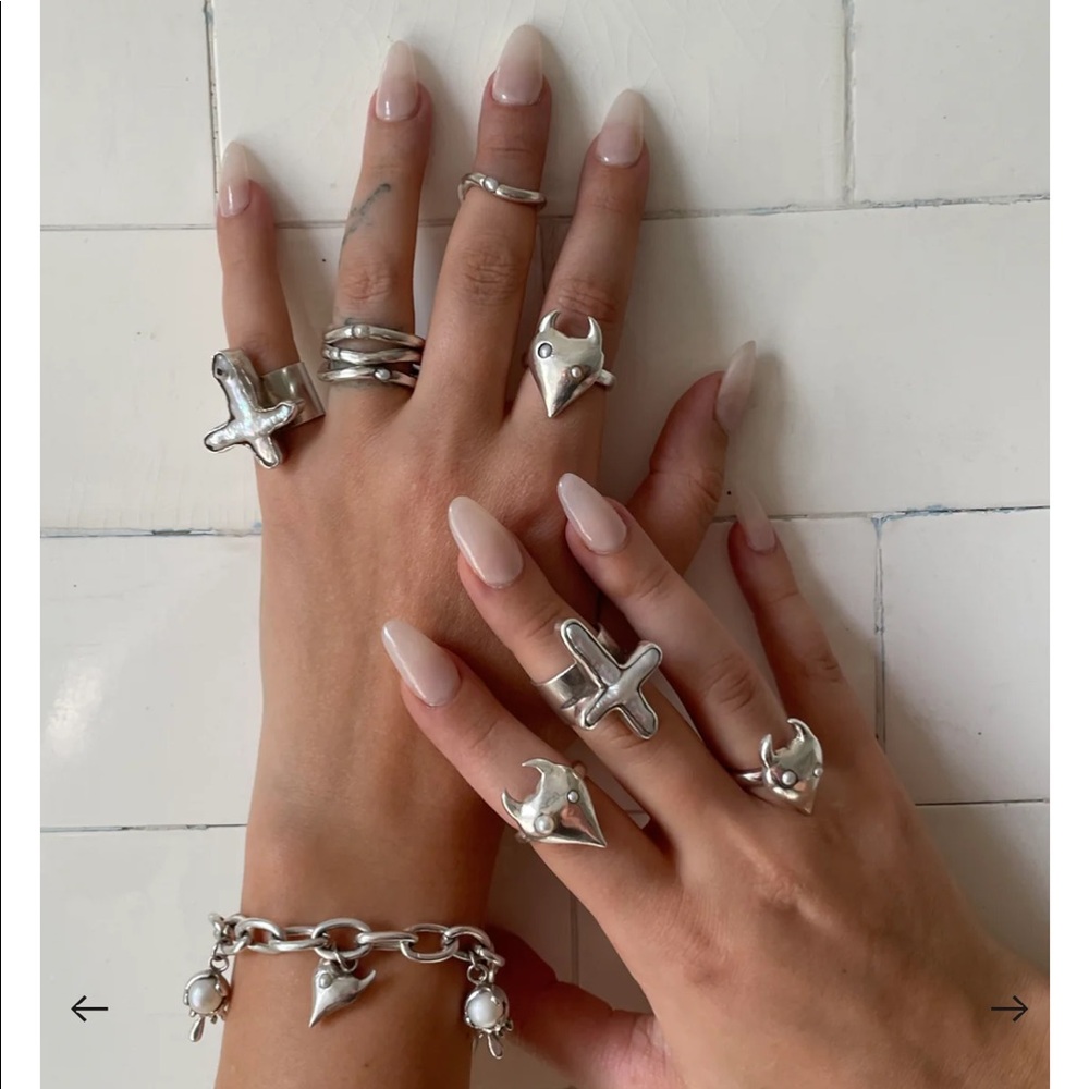 Mudd Pearl Triple Organic Ring size 6